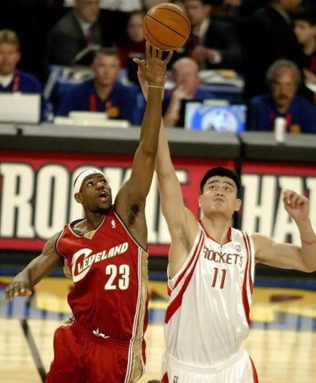 而锋线上哈 而锋线上哈