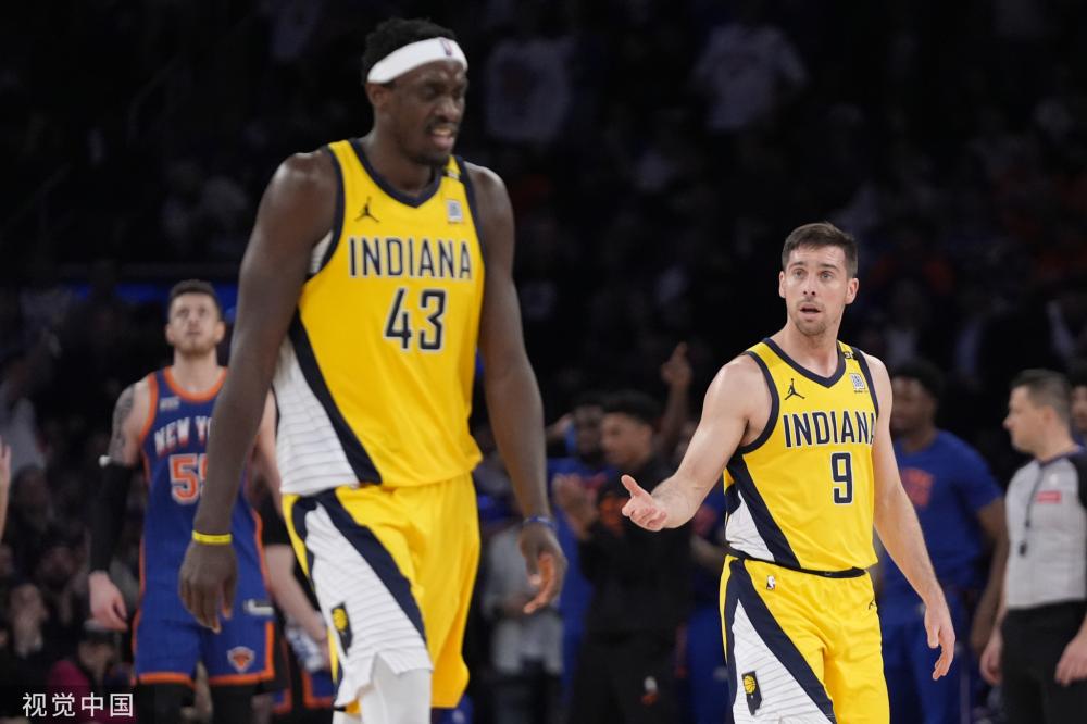 又鼓励球员 又鼓励球员